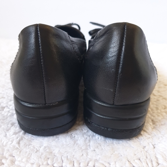 Naturalizer black loafer 1 in flatform slip-on US 6.5N Preowned excellent - Picture 5 of 8